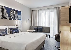 Zimmerbeispiel Courtyard by Marriott Hamburg City
