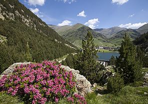Geheimnisvolles Fürstentum Andorra - 2027