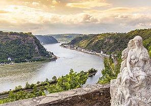 Malerische Rheinromantik 2027