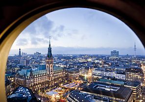 Hamburg im Advent mit Konzert in der Elbphilharmonie