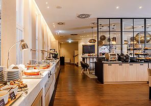 Frühstücksbuffet im Holiday Inn Dresden Am Zwinger