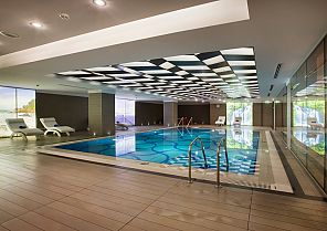 Doubletree by Hilton Istanbul-Avcil, Pool